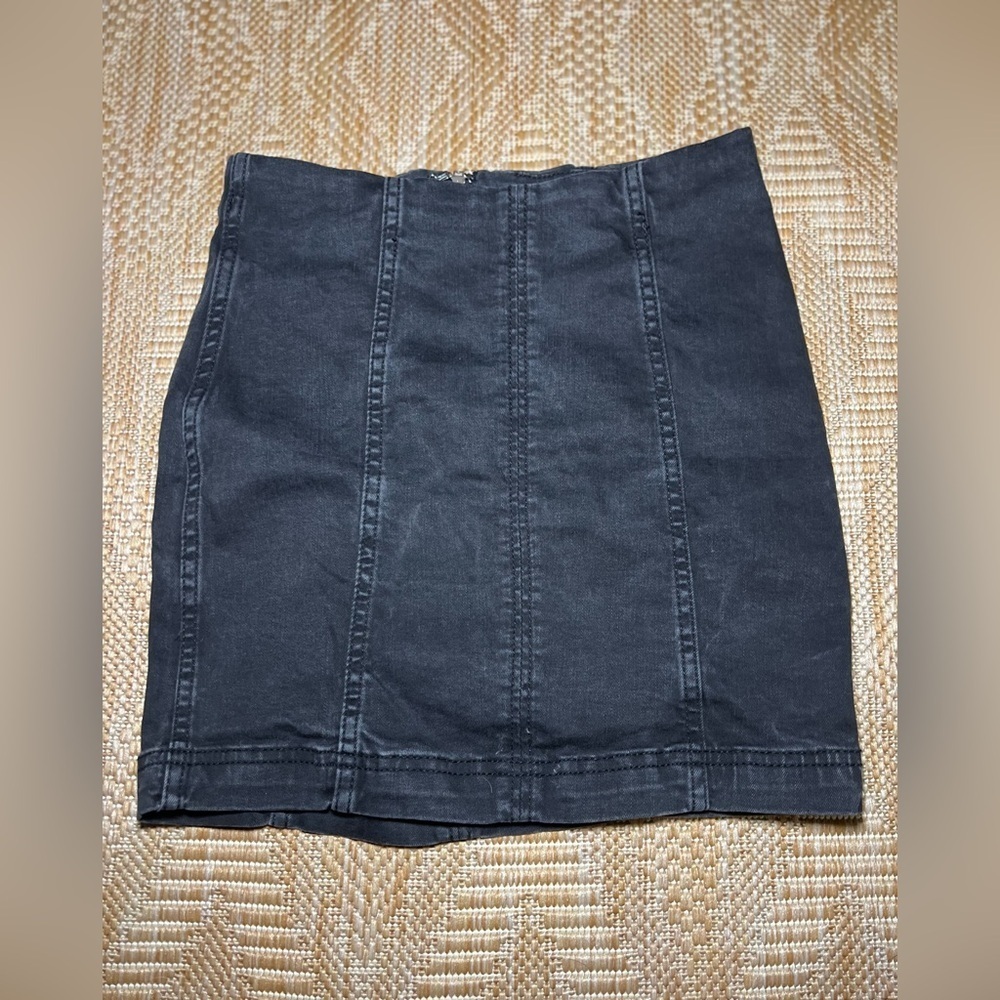 Free People Women's Modern Femme Mini Skirt Black Denim, Size 2, Great Condition